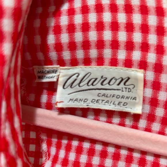 Vintage polyester dress red & white checked dress. Size tag missing. - Picture 2 of 5